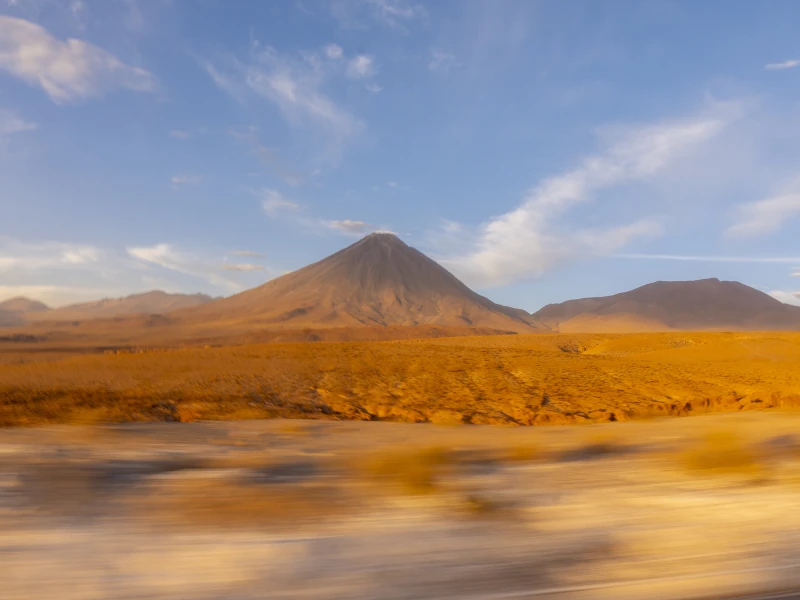 Vulcão Licancabur na fronteira entre Chile e Bolívia