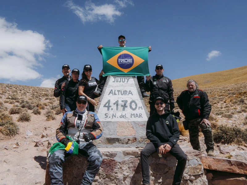 Cuesta de Lipán com suas curvas sinuosas na altitude dos Andes
